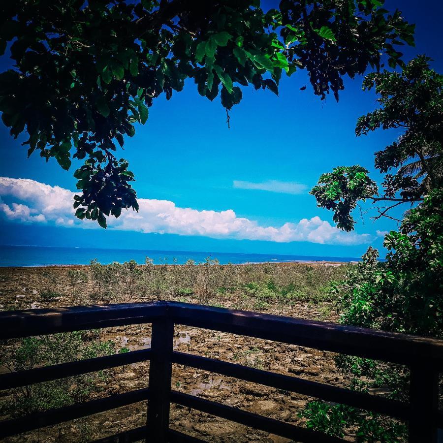 Seasta Beach Resort Baler Luaran gambar